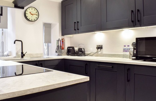 Carnforth Cottage | 2 bedroom accommodation in Silverdale