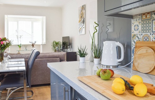 Llanelli Cottage | 2 bedroom accommodation in Llanelli