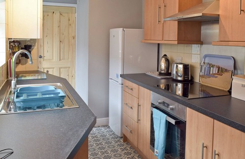 Lowestoft Cottage | 2 bedroom accommodation in Pakefield, near Lowestoft