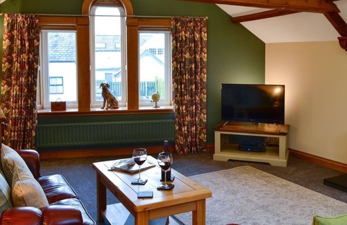 Wing Cottage | 2 bedroom accommodation in Brampton
