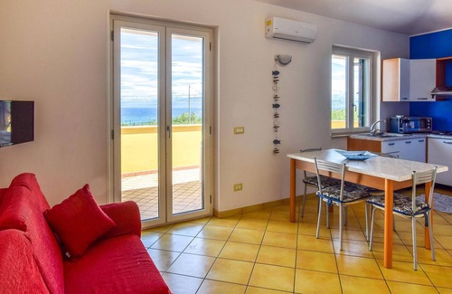 Briatico Apartment | 2 bedroom accommodation in BRIATICO
