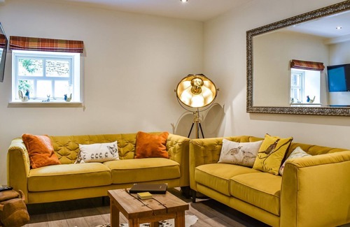 Blacko Cottage | 2 bedroom accommodation in Blacko, near Nelson