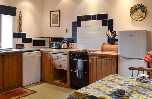 Forres Cottage | 2 bedroom accommodation in Dunphail, near Forres