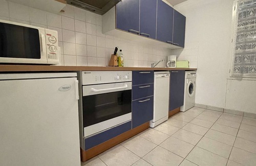 Saint-Martin-de-Re Apartment | 2-bedroom apartment with terrace, sleeps 4, Saint-Martin-de-Ré