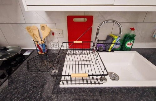 Canning Town North Apartment | 2 Bedroom Apartment | 2 Beds | Canning Town