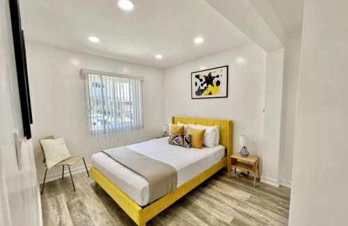 City Heights Apartment | 2-bedroom apartment Central San Diego!