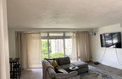 Downtown Honolulu Apartment | 2 Bedroom Apartment Full Furnished in Downtown Honolulu w/ Pool