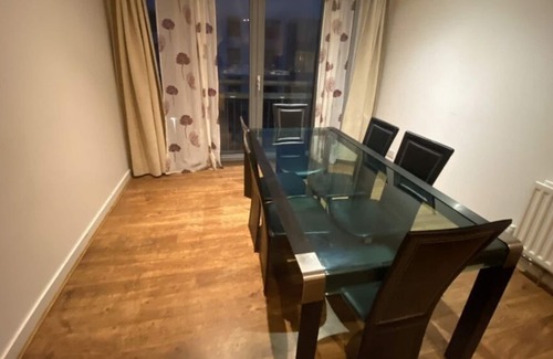 Newhaven Apartment | 2 bedroom apartment with 2 bathrooms