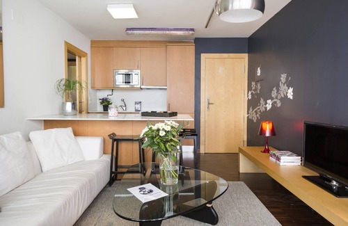Sant Gervasi Apartment | 2-bedroom apartment in Sarrià with private terrace for 4 people