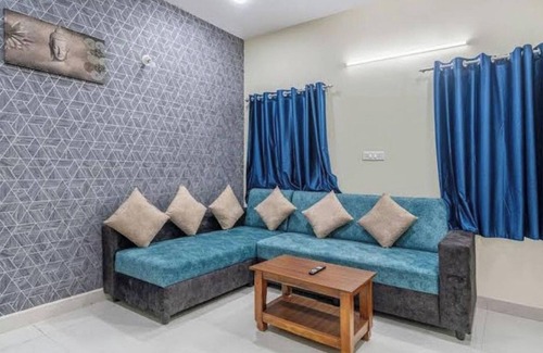 Kukatpally Housing Board Colony Apartment | 2-bedroom apartment in welcoming Hyderabad with AC, WiFi