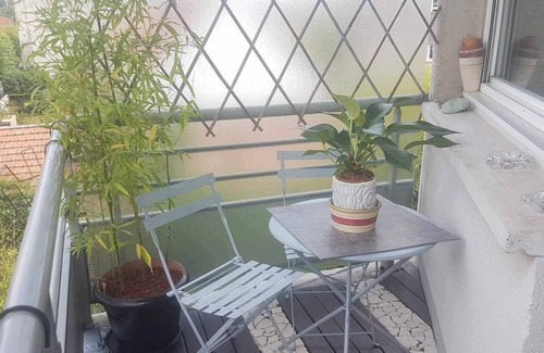 Champeval Apartment | 2 Bedroom Apartment in CrÃ©teil