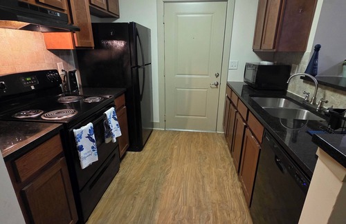 Downtown Atlanta Apartment | 2-bedroom apartment in wonderful Atlanta with AC, WiFi, fitness room