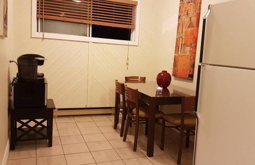 Downtown Gatineau Apartment | 2-Bedroom Apartment Sweet #5 by Amazing Property Rentals