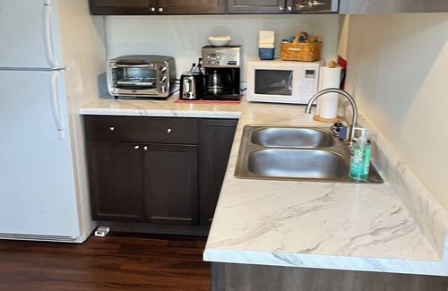 Bridgeport Apartment | 2-bedroom apartment in charming Louisville, close to Churchill Downs