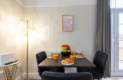 Southampton Apartment | 2 Bedroom Apartments By Smart Apartments Short Lets & Serviced Accommodation Apartment Southampton With Free WiFi