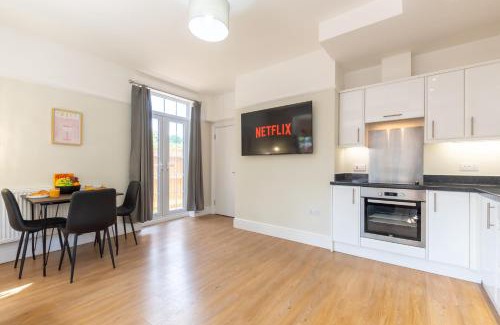 Southampton Apartment | 2 Bedroom Apartments By Smart Apartments Short Lets & Serviced Accommodation Apartment Southampton With Free WiFi
