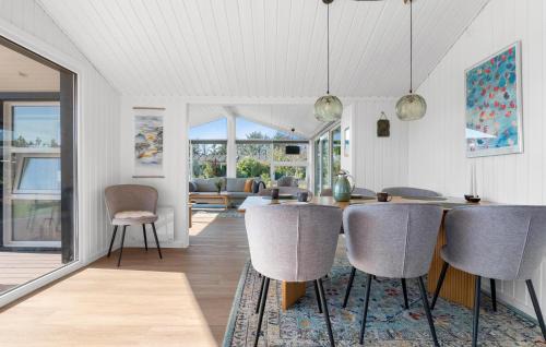 Lonstrup House | 2 Bedroom Awesome Home In Hjørring