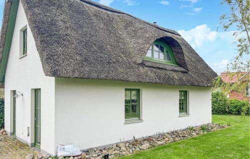 Rosenhagen House | 2 Bedroom Awesome Home In Dassow