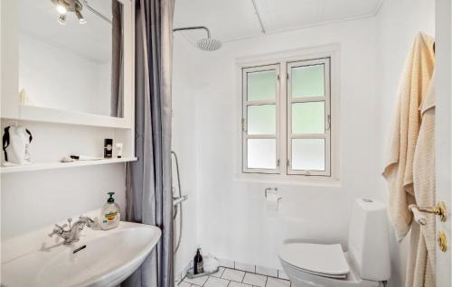Brydegaard House | 2 Bedroom Awesome Home In Haarby