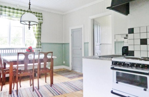 Barnebo House | 2 bedroom awesome home in Blomstermåla