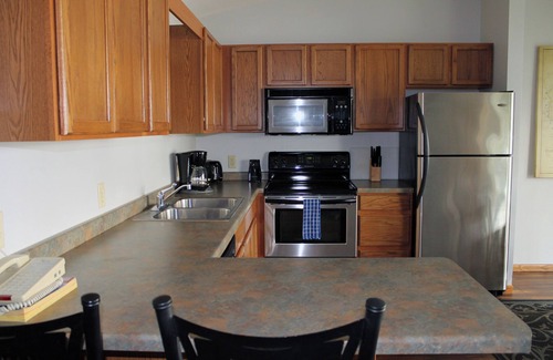 Eagle River Condo | 2 Bedroom, balcony beach view condo @ Duck Lake