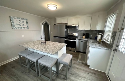 Beach Haven Apartment | 2 Bedroom Beach Haven getaway