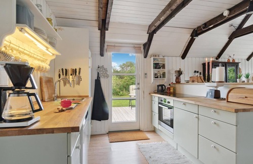 Bønnerup Strand House | 2 bedroom beautiful home in Glesborg