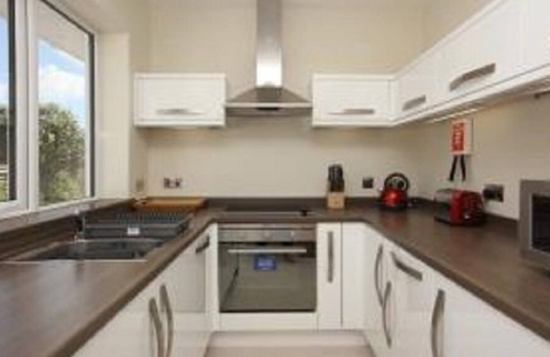 Mudeford House | 2 bedroom bungalow close to the sea