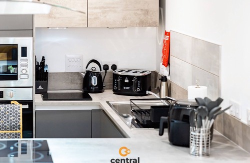 Dundee Apartment | 2 Bedroom by Central Serviced Apartments