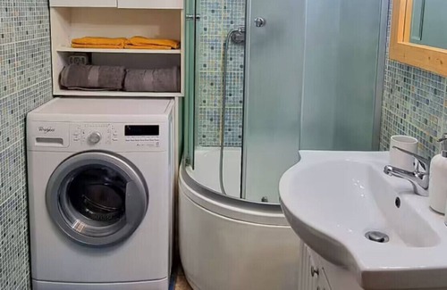 Bucharest Apartment | 2-bedroom central apartment in Bucharest with AC, WiFi
