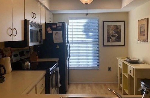 Braden River Condo | 2 Bedroom Condo 95098 by Houzlet