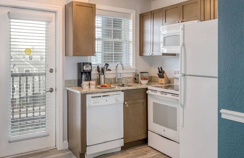 Yachting Village Condo | 2 Bedroom Condo at Newport, RI, Onshore Resort!
