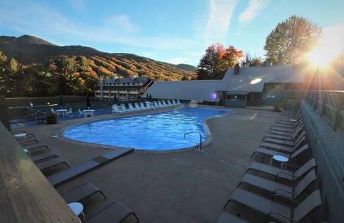 Lincoln Condo | 2-Bedroom Condo near Loon Mountain Resort