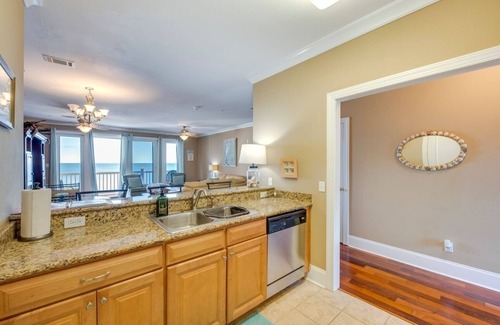 Carrabelle Condo | 2-bedroom condo with Ocean views!