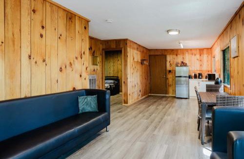 Carling House | 2-Bedroom Cottage #11 - Sand Bay