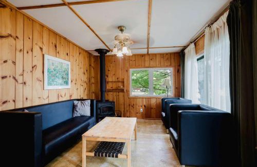 Carling House | 2-Bedroom Cottage #2 - Sand Bay