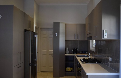 Moss Vale Cottage | 2 Bedroom Cottage, Moss Vale