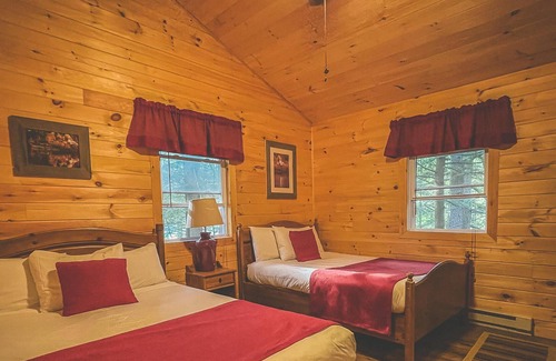 Long Lake Cottage | 2 Bedroom Cottage, sleeps 6