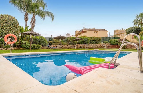 Puerto de la Duquesa Apartment | 2 bedroom cozy apartment in Manilva