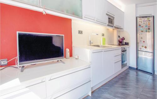 Blanes Apartment | 2 Bedroom Cozy Apartment In Blanes