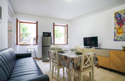 Taggia Apartment | 2 bedroom cozy apartment in Taggia