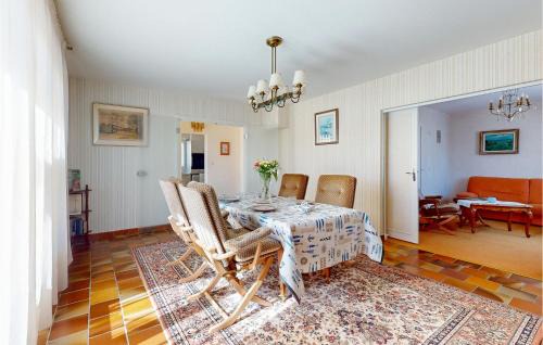 Royan House | 2 Bedroom Cozy Home In Royan