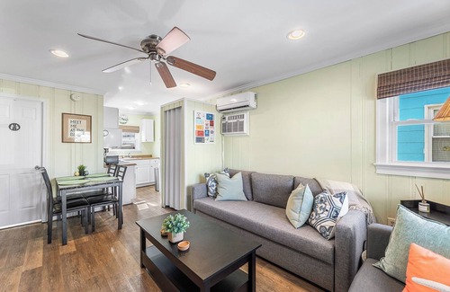 Ocean City Condo | 2 Bedroom downtown, with a pool, , close to the beach and boardwalk
