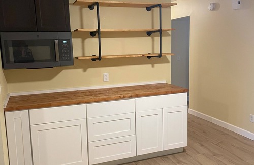 Lupton City Apartment | 2-bedroom duplex in fabulous Chattanooga with WiFi, AC, pet friendly