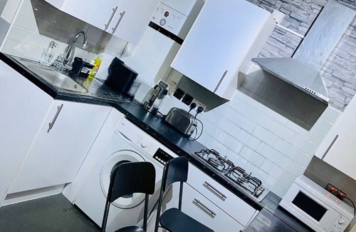 Lewisham Apartment | 2 Bedroom Flat in City Centre
