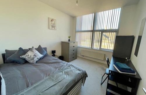 Wellingborough Apartment | 2 Bedroom Flat in Town Center Wellingborough