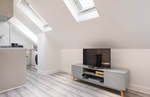 Reading Apartment | 2 Bedroom flat in Reading RG1 - Free Parking