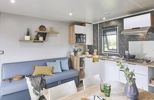 Saint-Julien-en-Born House | 2-bedroom air-conditioned mobile home