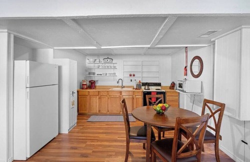Loveland House | 2 Bedroom, Garden Level Basement