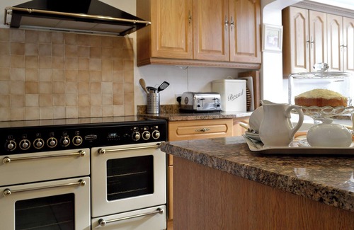 Bourton Cottage | 2 bedroom accommodation in Bourton-on-the-Water
